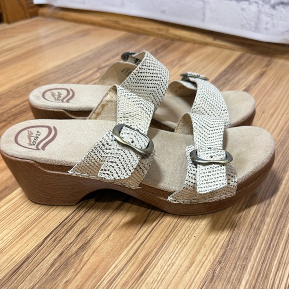 Dansko Sophie Sandal, sz 38 - Picture 2 of 6